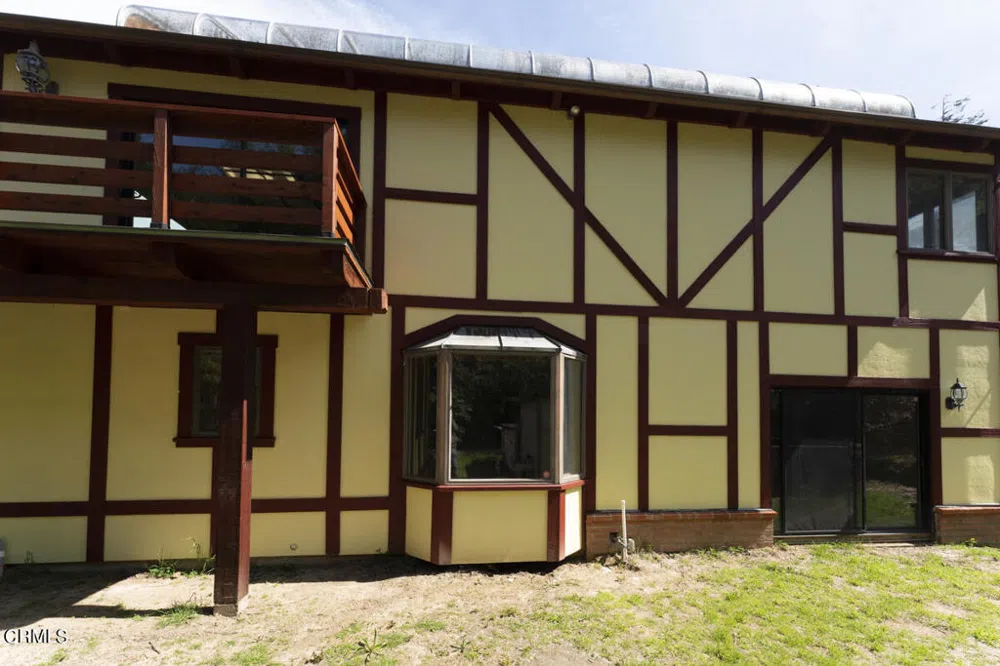 33451 Little Valley Road Fort Bragg, CA 95437
