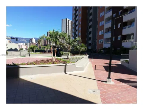 78 SABANETA #1416 TORRE  3