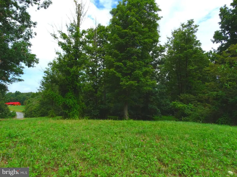 RIDGE WAY DRIVE Everett, PA 15537