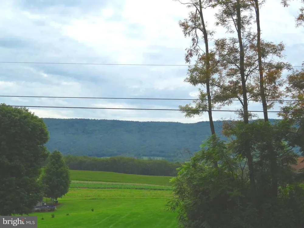 RIDGE WAY DRIVE Everett, PA 15537
