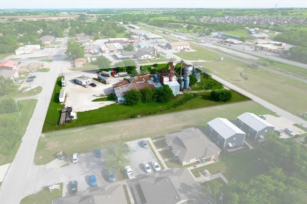 201 W Godley Avenue Godley, TX 76044
