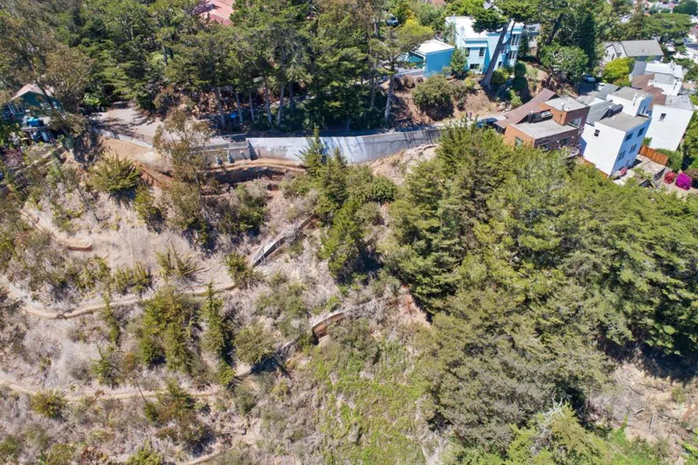 285 Edgehill Way San Francisco, CA 94127