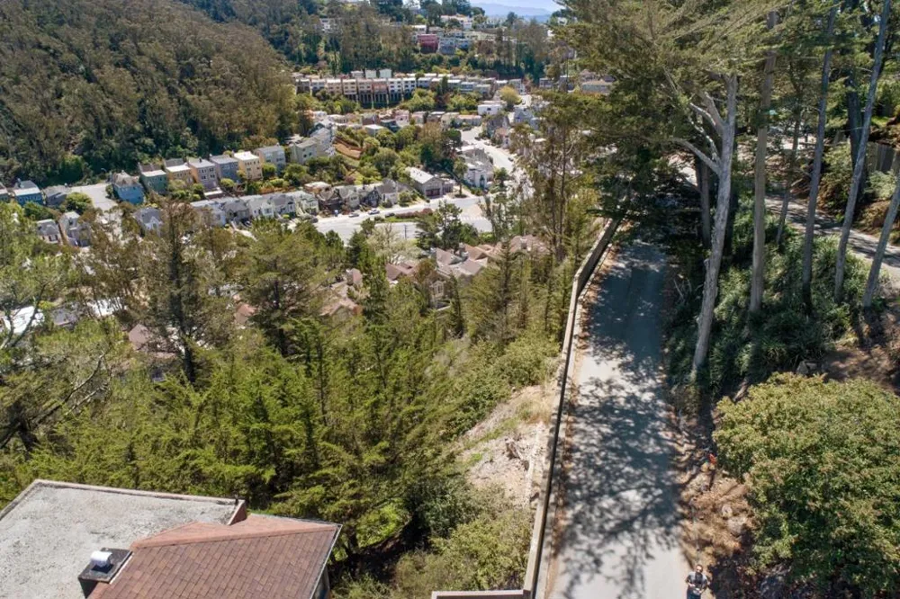 285 Edgehill Way San Francisco, CA 94127
