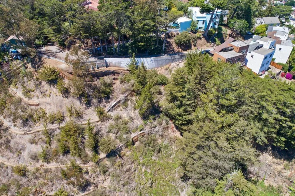 285 Edgehill Way San Francisco, CA 94127