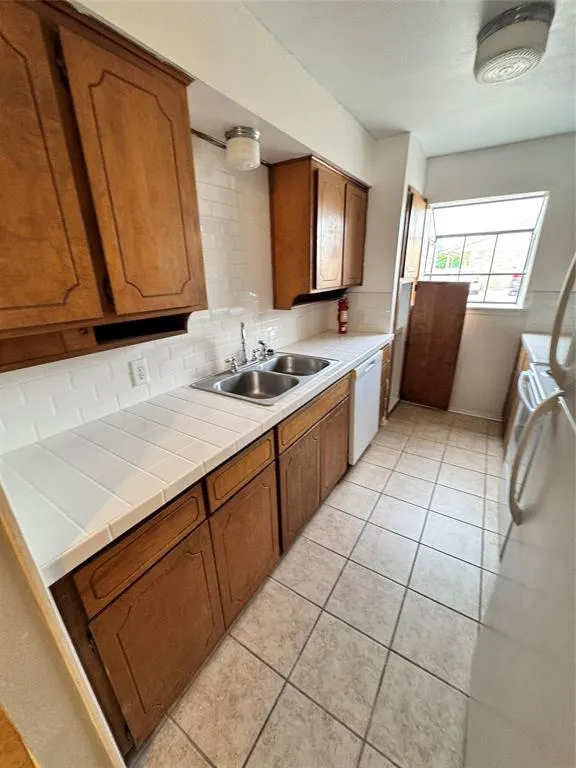 2703 4th Street Brownwood, TX 76801
