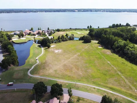 ISLAND CLUB DRIVE