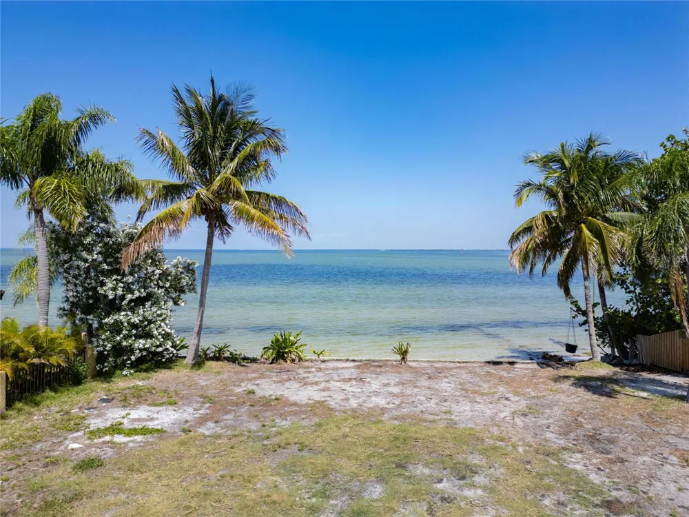 1013 SYMPHONY ISLES BOULEVARD Apollo Beach, FL 33572