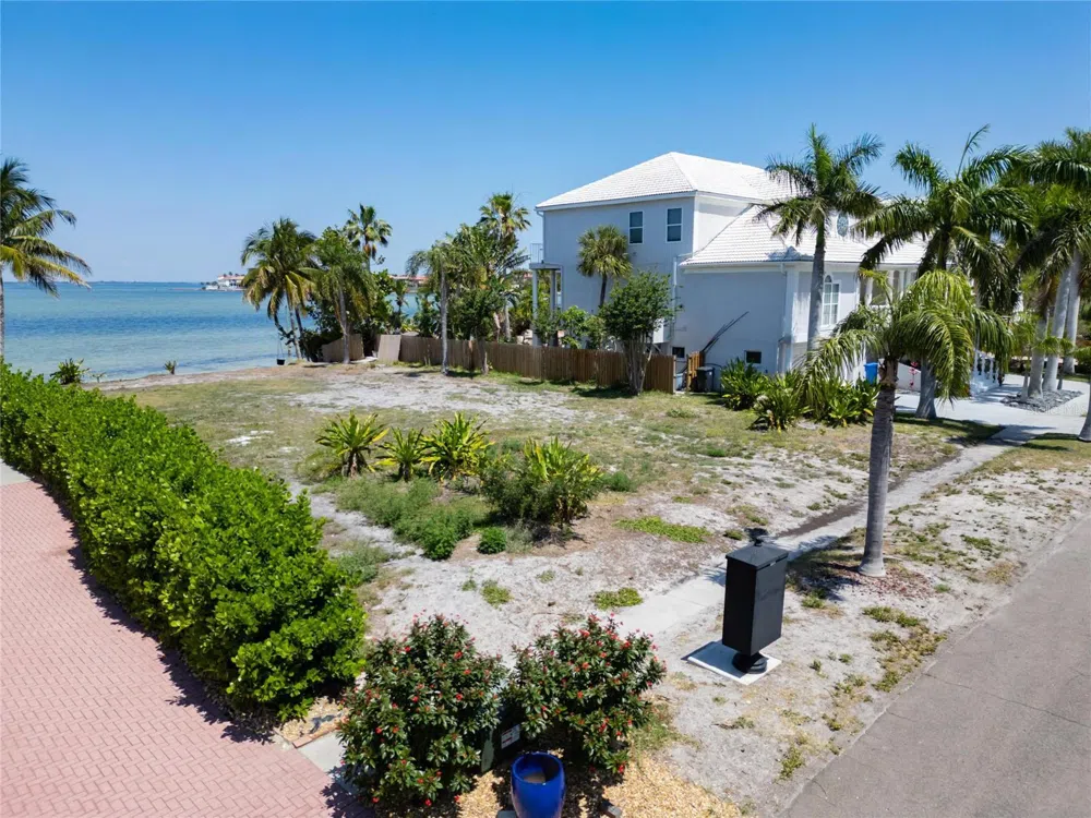 1013 SYMPHONY ISLES BOULEVARD Apollo Beach, FL 33572