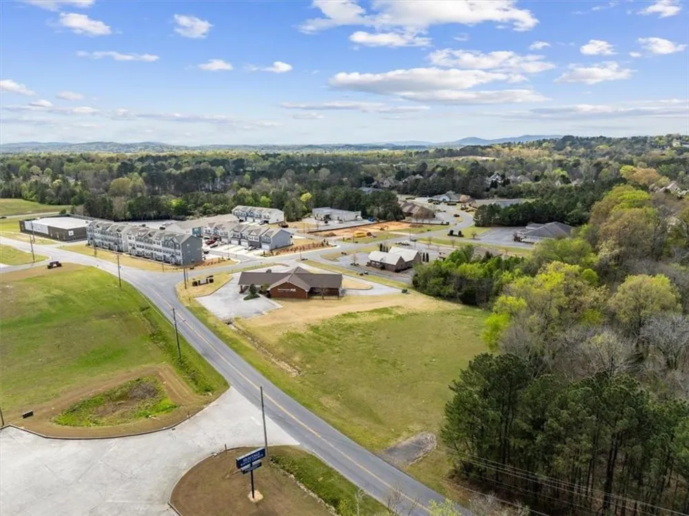 326 Curtis Parkway NE Calhoun, GA 30701