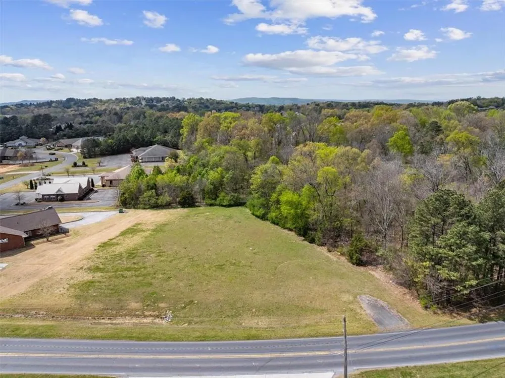 326 Curtis Parkway NE Calhoun, GA 30701