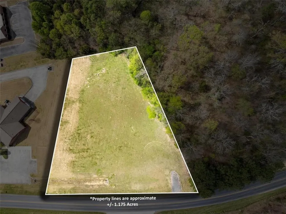 326 Curtis Parkway NE Calhoun, GA 30701