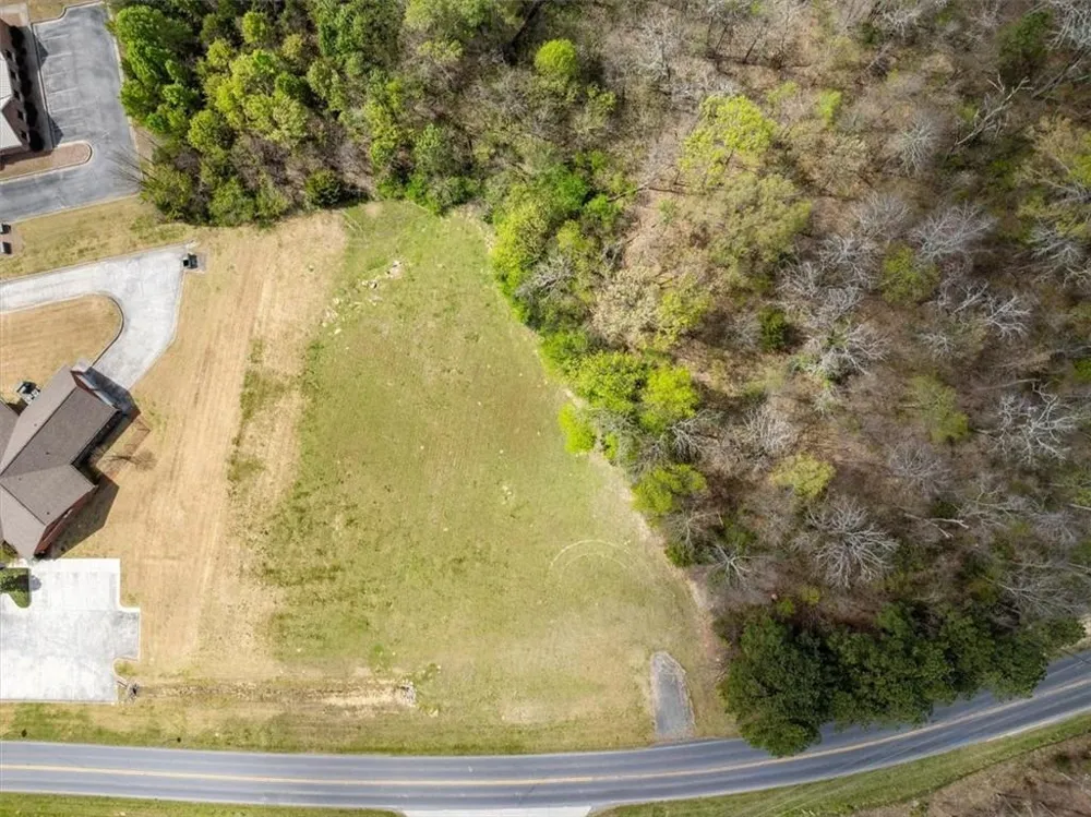 326 Curtis Parkway NE Calhoun, GA 30701