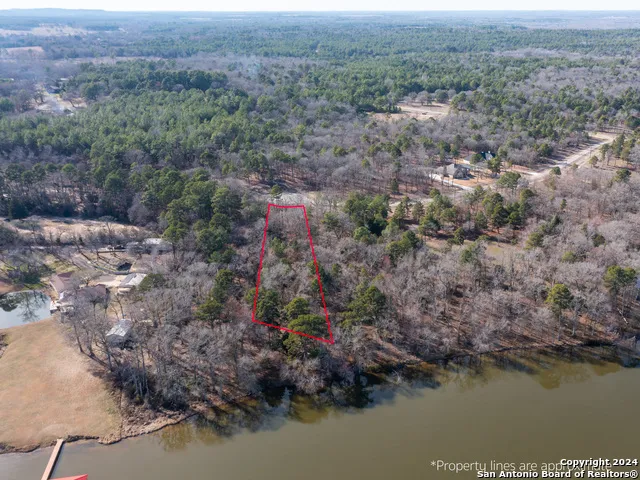 3104 Shadow Pine Drive Larue, TX 75770