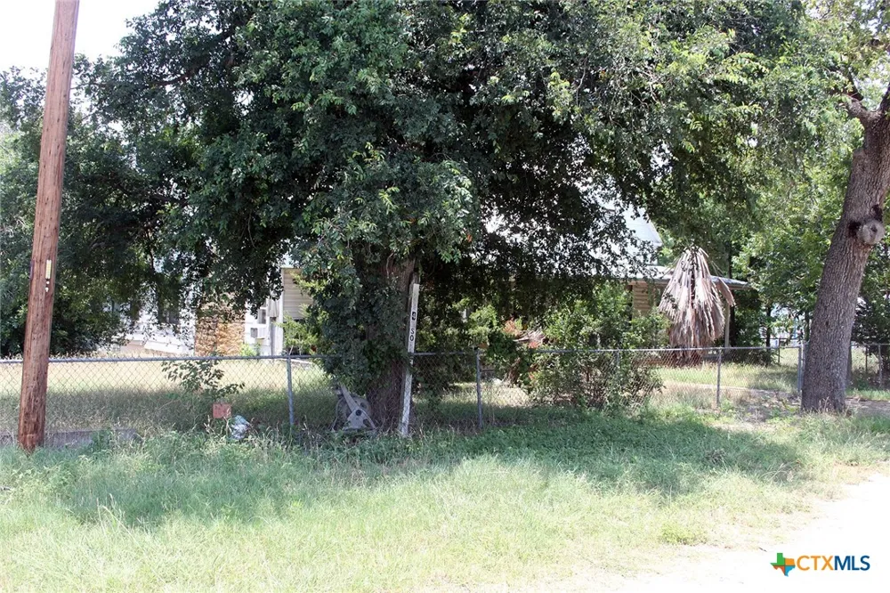 108 Sorrel Street Red Rock, TX 78662