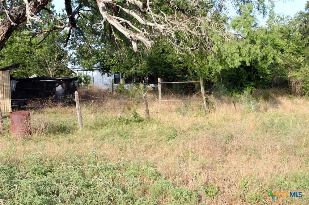 108 Sorrel Street Red Rock, TX 78662