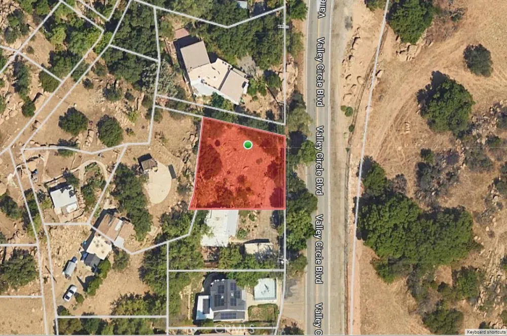 8657 VALLEY CIRCLE BOULEVARD West Hills, CA 91304
