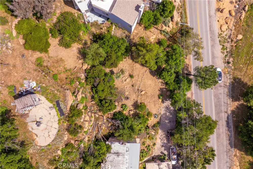 8657 VALLEY CIRCLE BOULEVARD West Hills, CA 91304