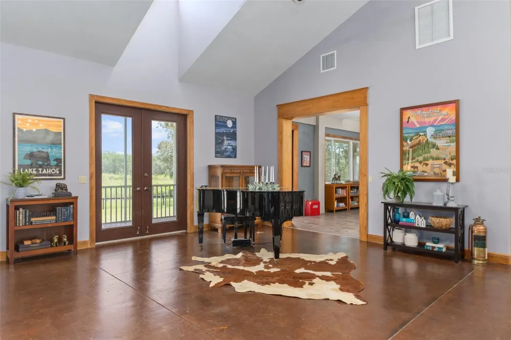 8123 S LECANTO HIGHWAY Lecanto, FL 34461