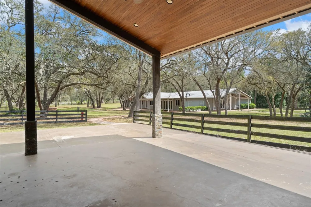 8123 S LECANTO HIGHWAY Lecanto, FL 34461