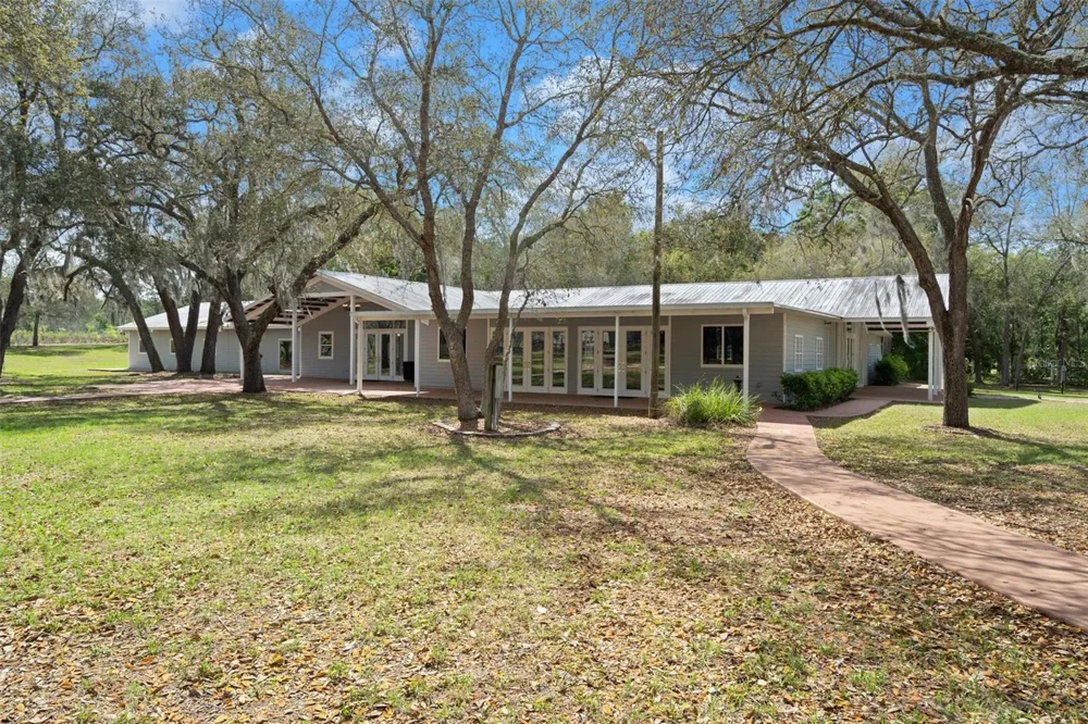 8123 S LECANTO HIGHWAY Lecanto, FL 34461