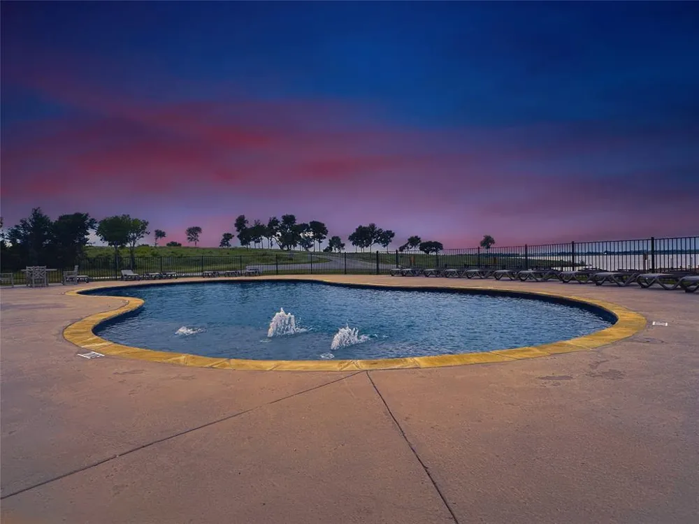 Sunset Court Corsicana, TX 75109