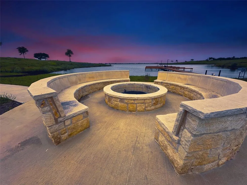 Sunset Court Corsicana, TX 75109