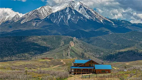 1390 Mountain Valley Road