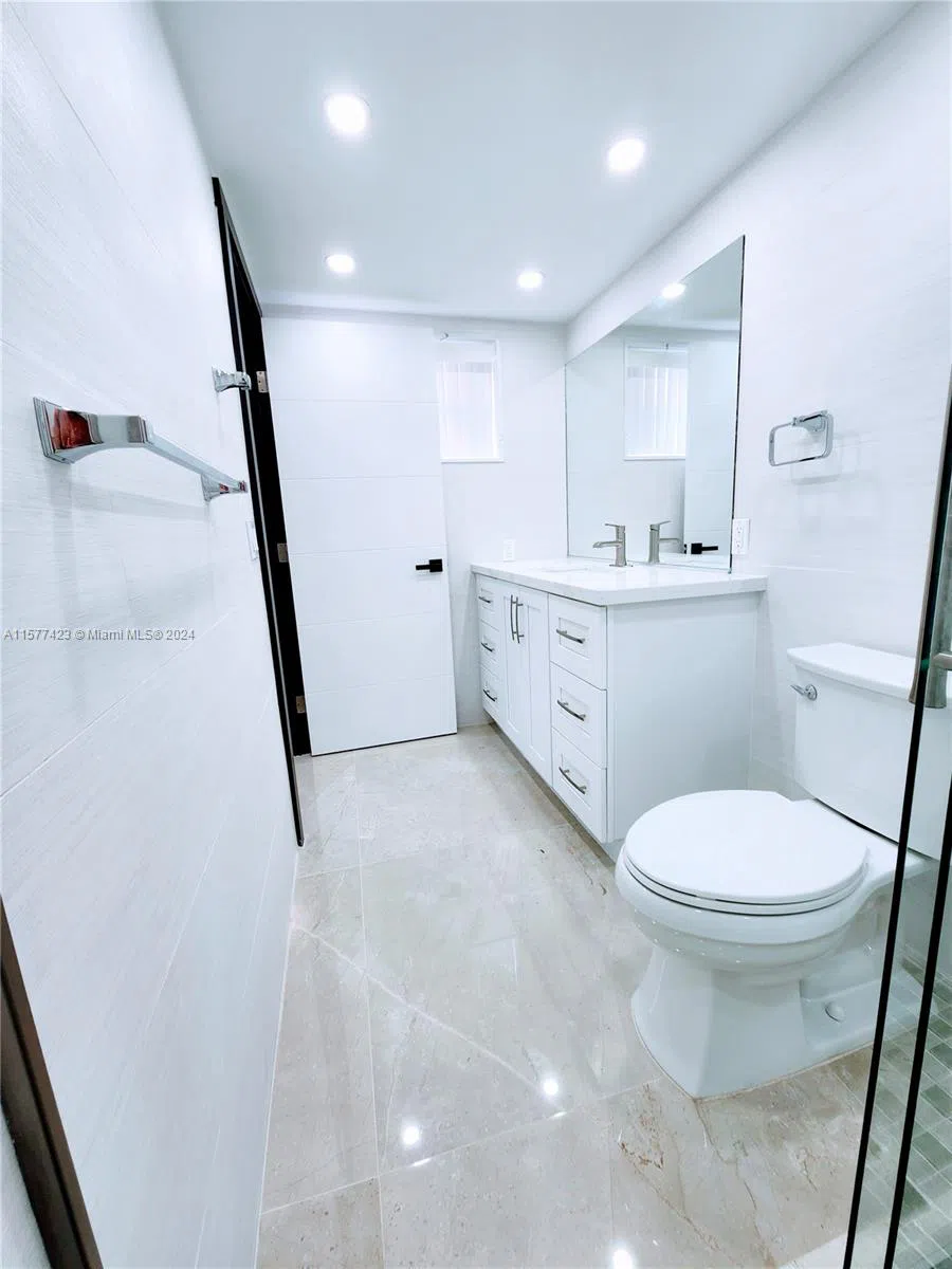 11930 NE 19th Dr #3 North Miami, FL 33181