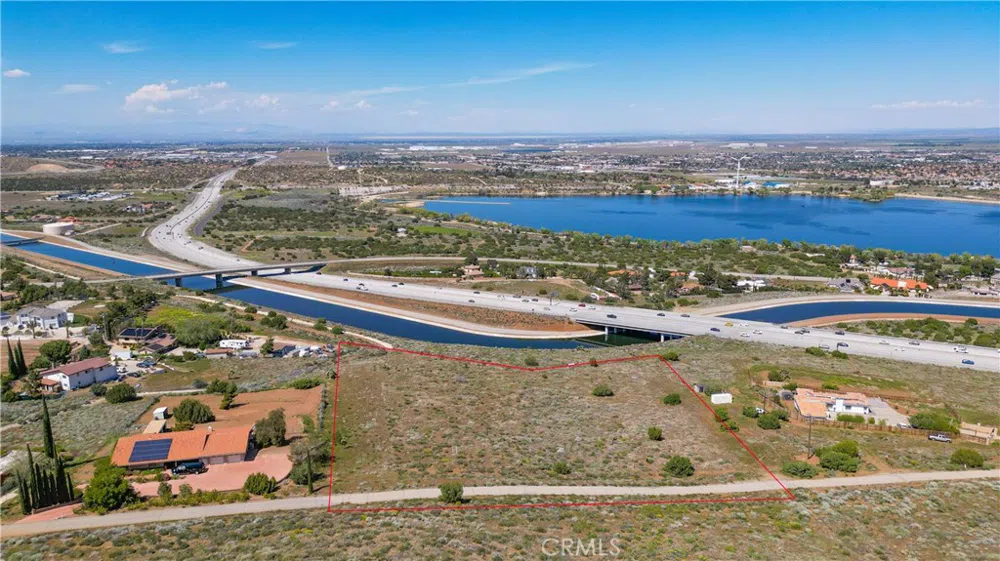 Lakeview Drive Palmdale, CA 93551