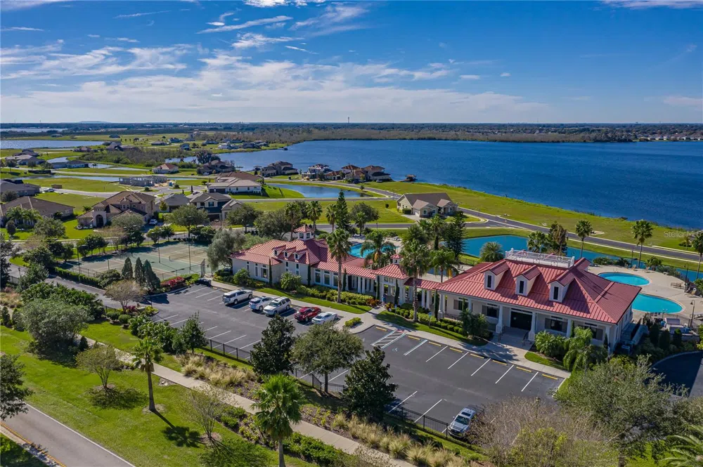 158 BLAZING STAR AVENUE Lake Alfred, FL 33850