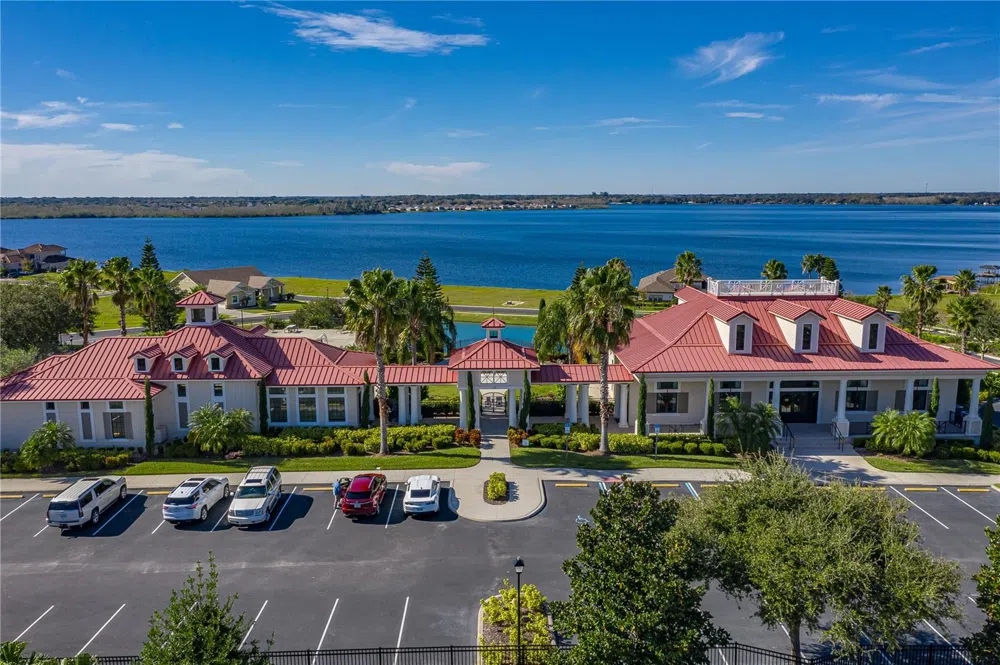 158 BLAZING STAR AVENUE Lake Alfred, FL 33850