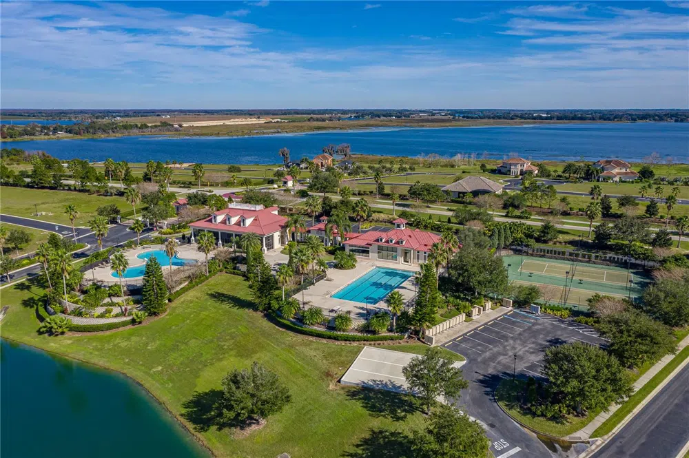 158 BLAZING STAR AVENUE Lake Alfred, FL 33850