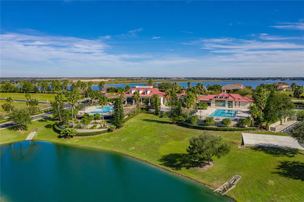 158 BLAZING STAR AVENUE Lake Alfred, FL 33850