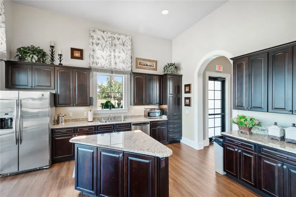 158 BLAZING STAR AVENUE Lake Alfred, FL 33850