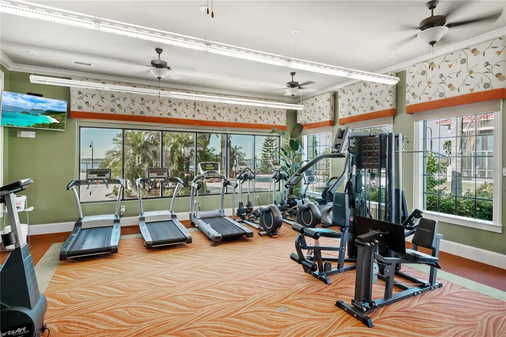158 BLAZING STAR AVENUE Lake Alfred, FL 33850