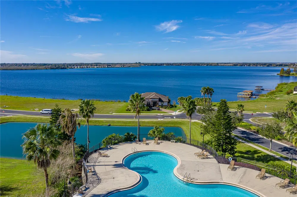 158 BLAZING STAR AVENUE Lake Alfred, FL 33850