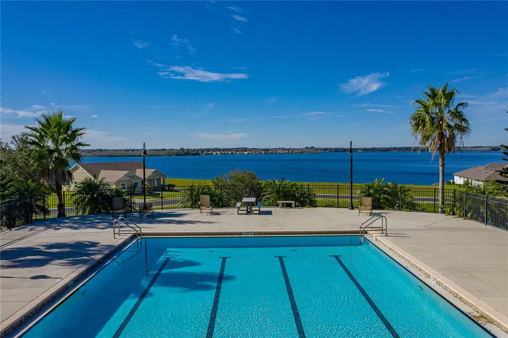 158 BLAZING STAR AVENUE Lake Alfred, FL 33850