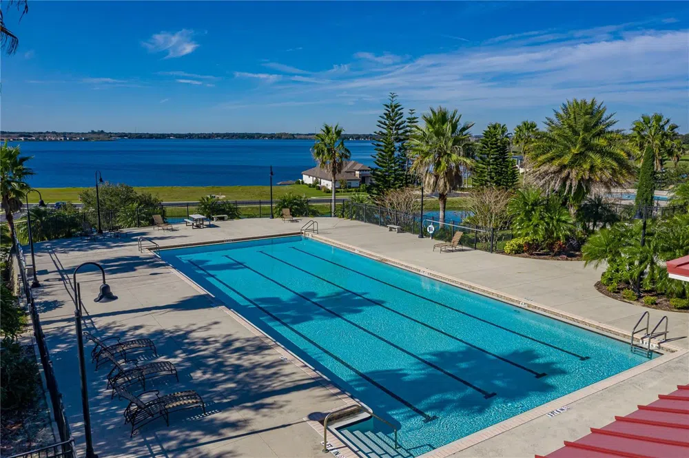 158 BLAZING STAR AVENUE Lake Alfred, FL 33850
