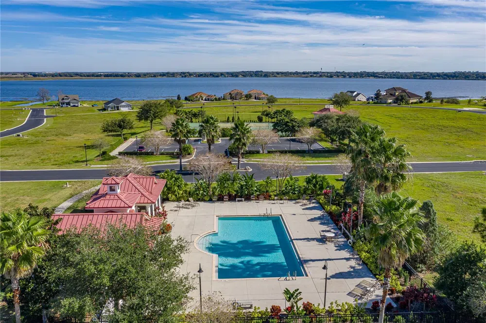 158 BLAZING STAR AVENUE Lake Alfred, FL 33850