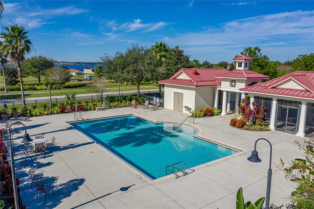 158 BLAZING STAR AVENUE Lake Alfred, FL 33850