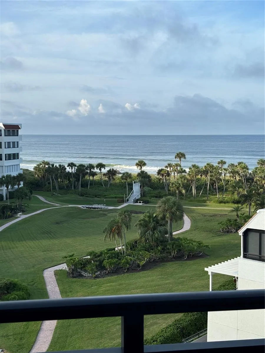 1465 GULF OF MEXICO DRIVE #504 Longboat Key, FL 34228