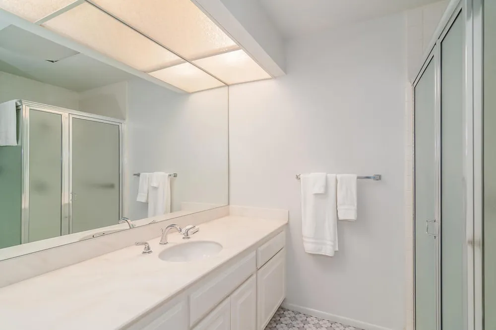 17 Dartmouth Drive Rancho Mirage, CA 92270