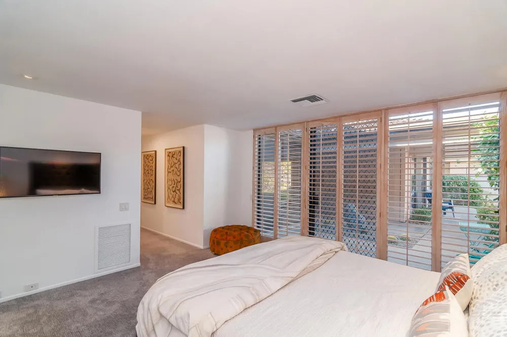 17 Dartmouth Drive Rancho Mirage, CA 92270