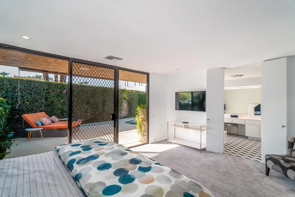 17 Dartmouth Drive Rancho Mirage, CA 92270