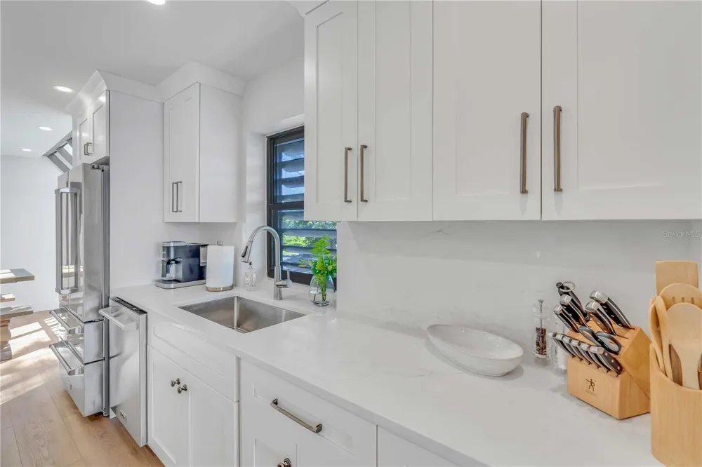 5611 GULF OF MEXICO DRIVE #1 Longboat Key, FL 34228
