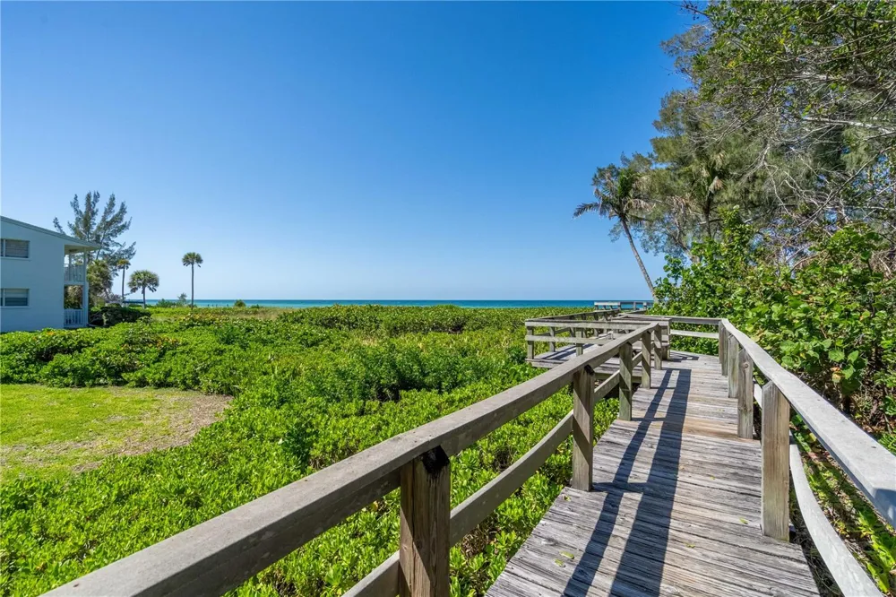 5611 GULF OF MEXICO DRIVE #1 Longboat Key, FL 34228