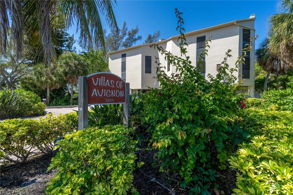 5611 GULF OF MEXICO DRIVE #1 Longboat Key, FL 34228