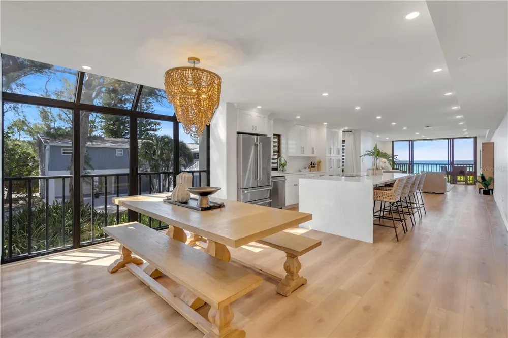 5611 GULF OF MEXICO DRIVE #1 Longboat Key, FL 34228