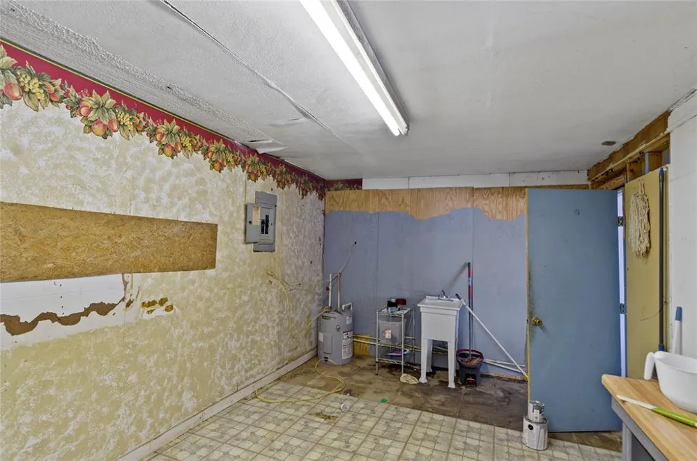 5716 287 Alvord, TX 76225