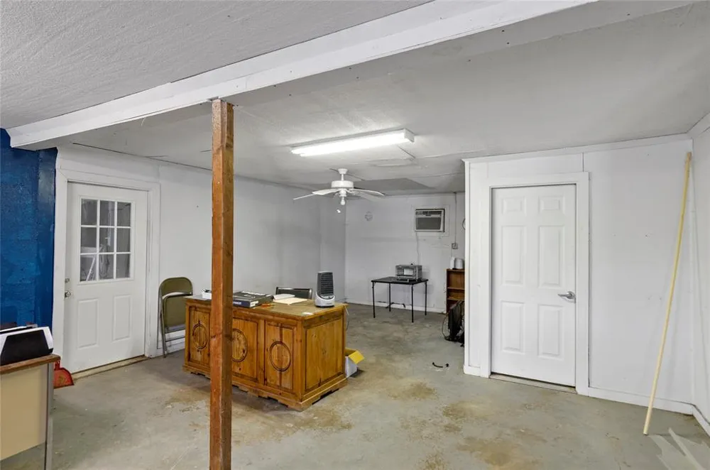 5716 287 Alvord, TX 76225